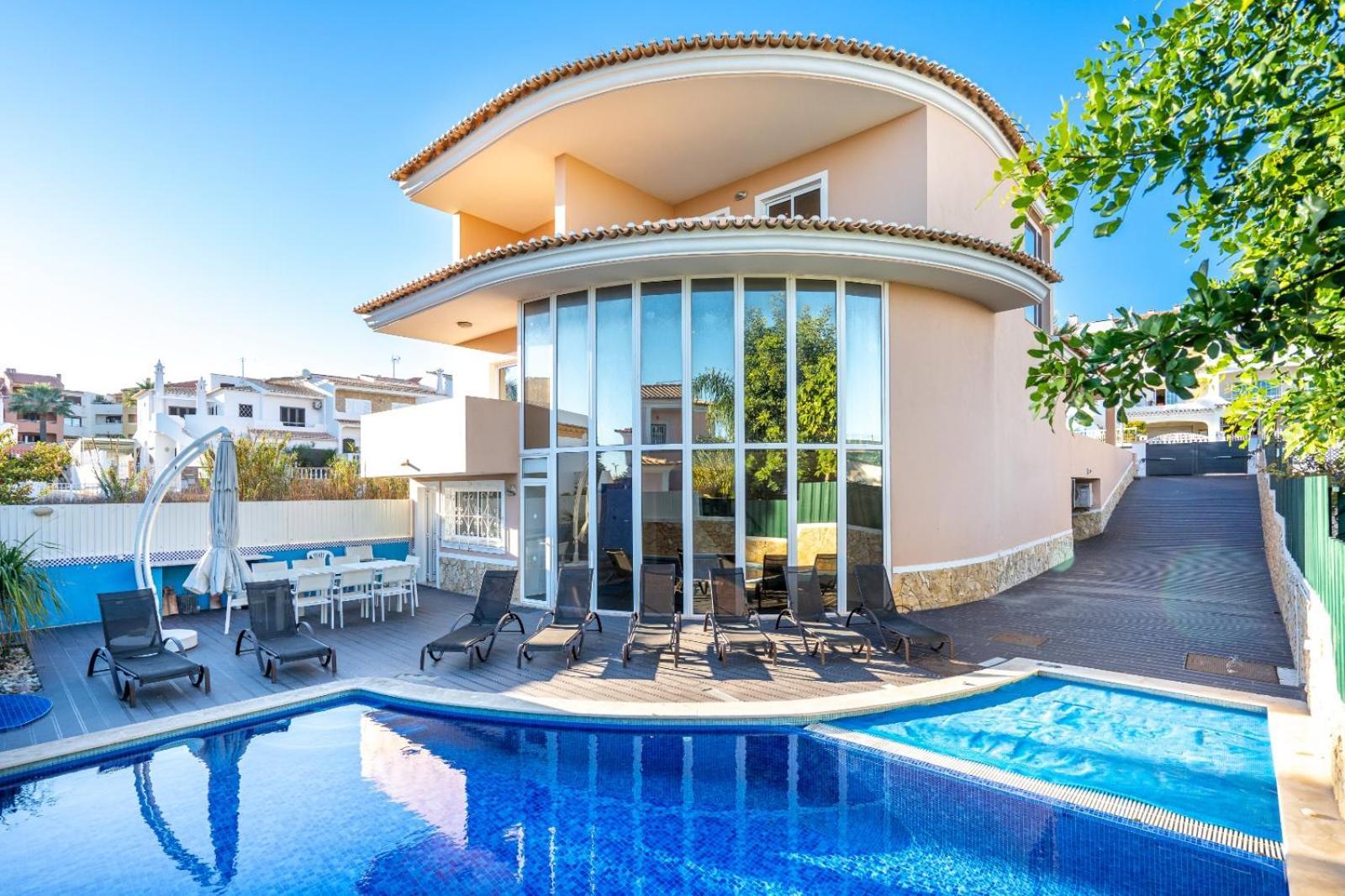 Full Private 300Sqm Villa Jacuzzi Heated Pool Ideal & Quiet Location Albufeira Exteriör bild