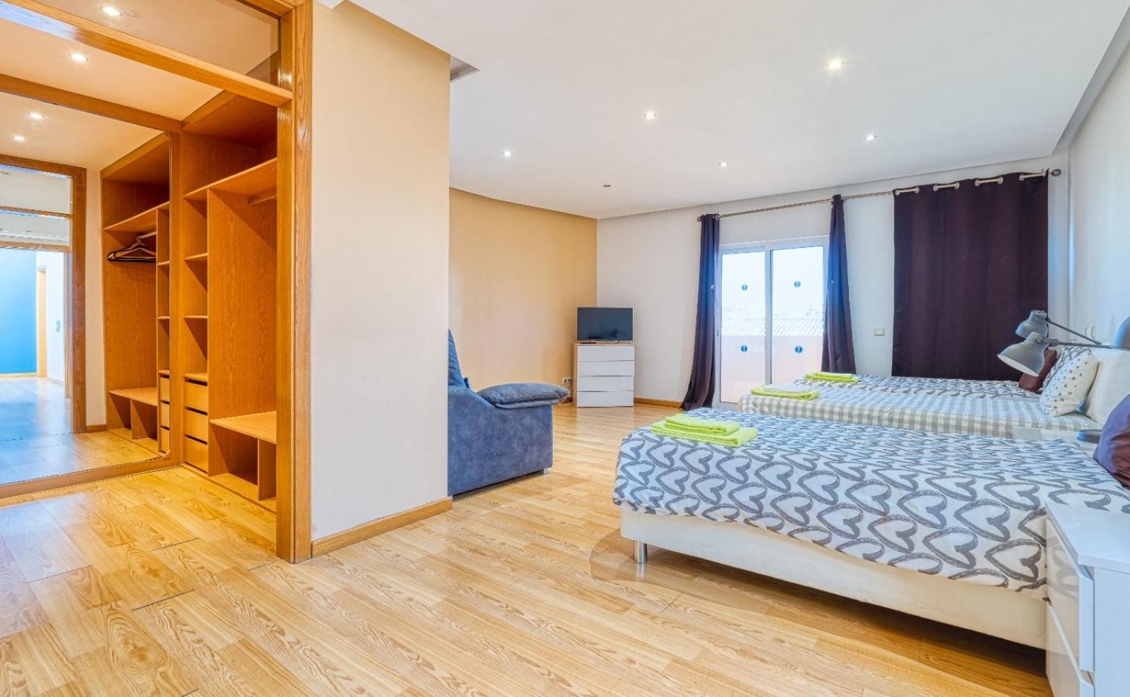 Full Private 300Sqm Villa Jacuzzi Heated Pool Ideal & Quiet Location Albufeira Exteriör bild