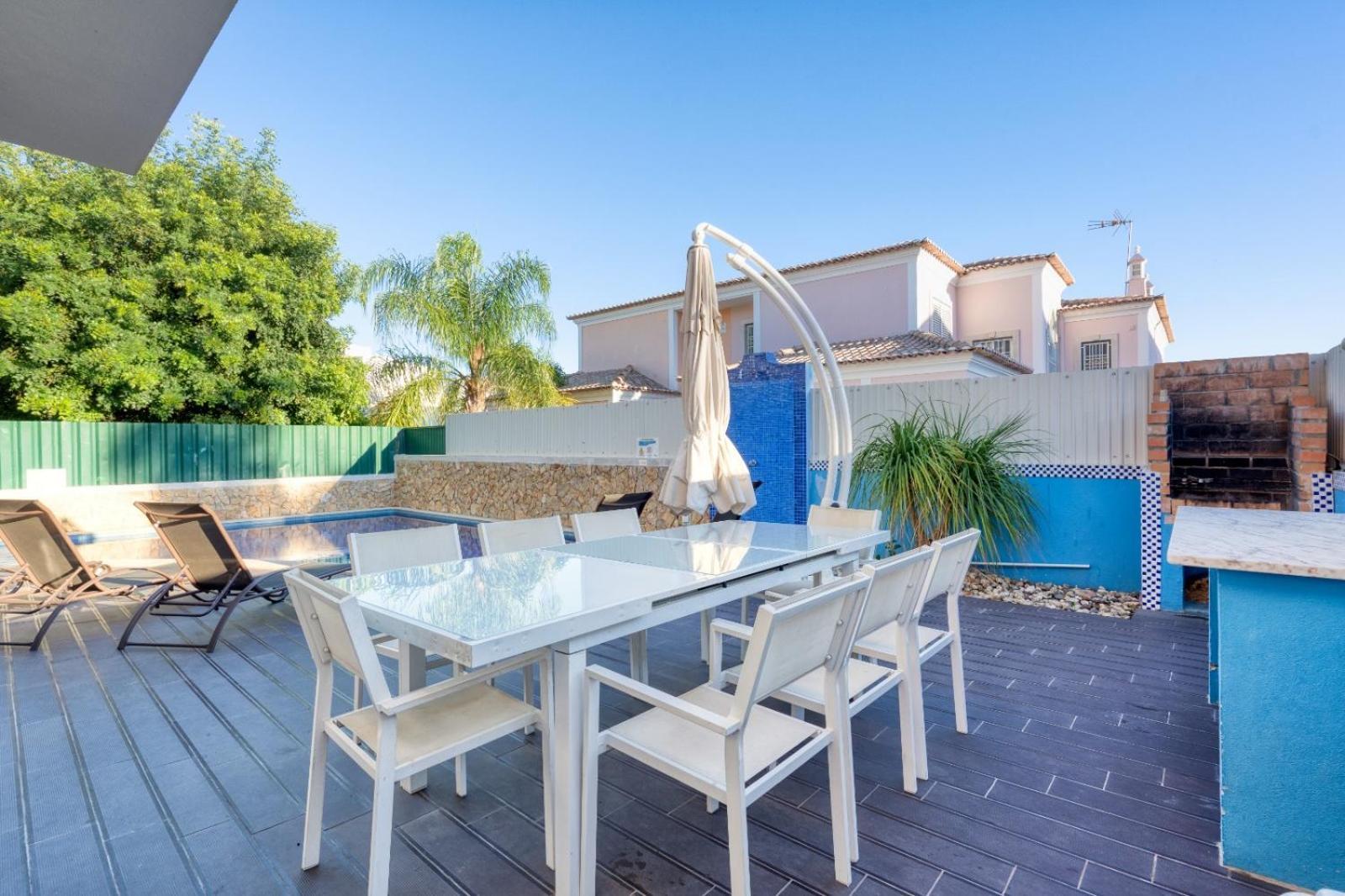 Full Private 300Sqm Villa Jacuzzi Heated Pool Ideal & Quiet Location Albufeira Exteriör bild