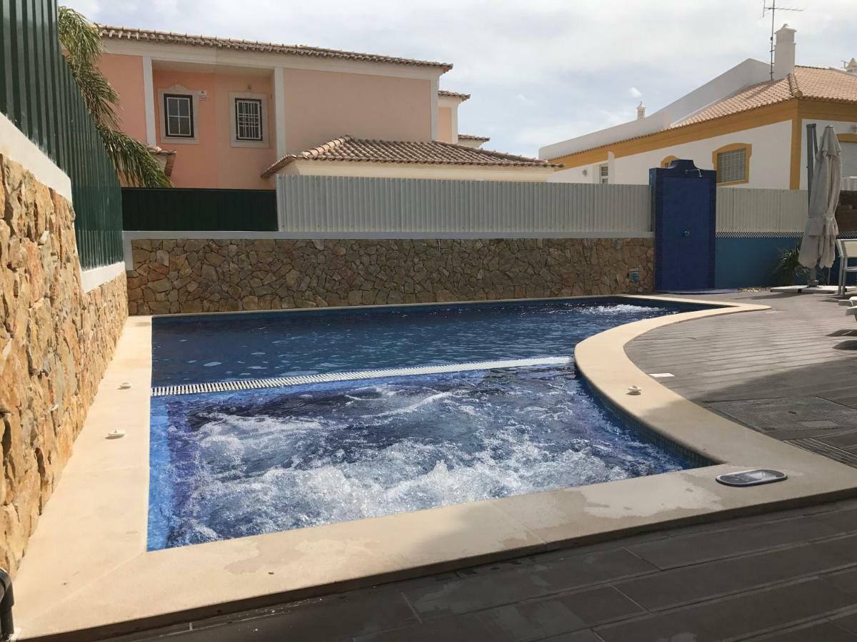 Full Private 300Sqm Villa Jacuzzi Heated Pool Ideal & Quiet Location Albufeira Exteriör bild